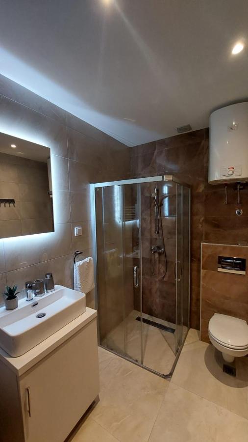 Enigma Apartment *